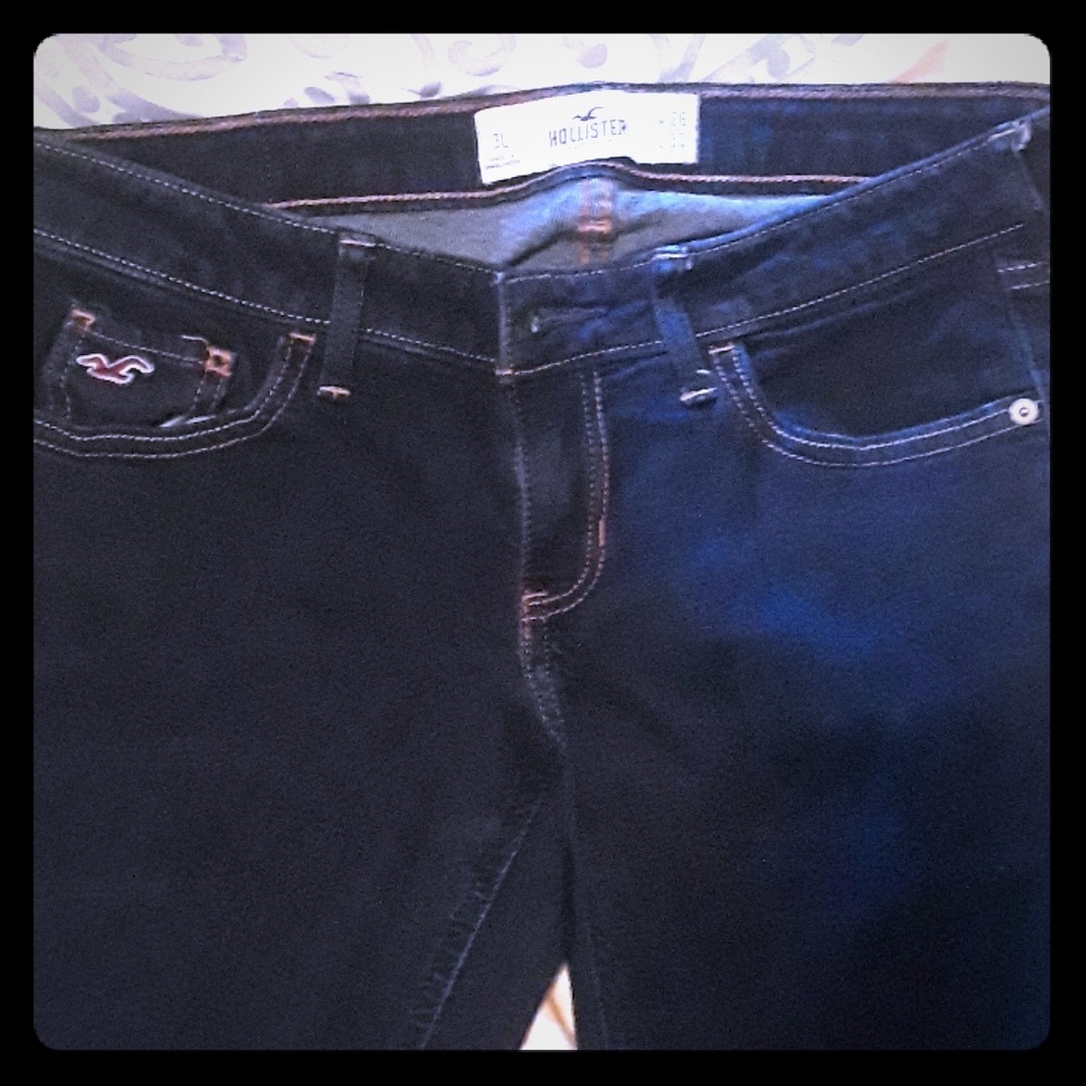 HOLLISTER super sexy and tight jeans